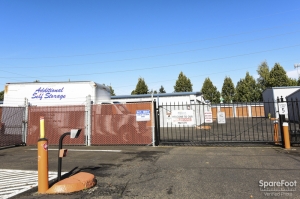 Burton Road West Additional Self Storage Picture of Burton Road West Additional Self Storage