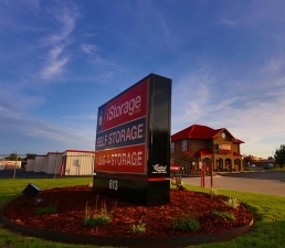 iStorage Decatur 14th St Picture of iStorage Decatur 14th St