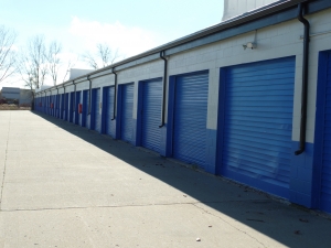 Maximum Storage - Lansing Picture of Maximum Storage - Lansing