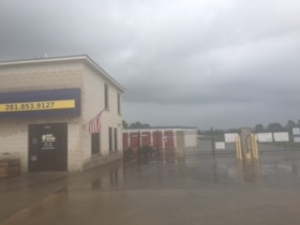 Iron Guard Storage - Tomball Picture of Iron Guard Storage - Tomball