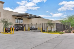 Life Storage - Phoenix - North 48th Street Picture of Life Storage - Phoenix - North 48th Street