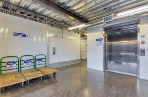 Life Storage - Phoenix - North 48th Street Picture of Life Storage - Phoenix - North 48th Street