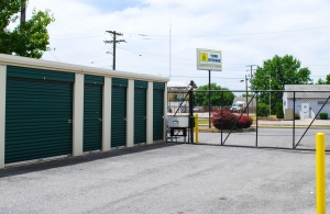 Stop and Store - York Picture of Stop and Store - York