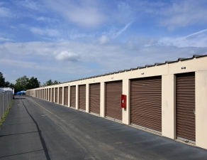 Mont Mini Storage - North Picture of Mont Mini Storage - North
