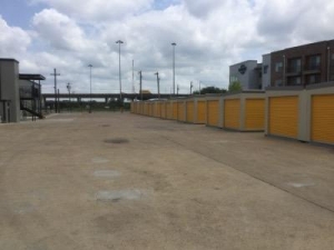 Life Storage - Dallas - South Good Latimer Expressway Picture of Life Storage - Dallas - South Good Latimer Expressway