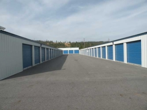 Big Bear Storage Picture of Big Bear Storage