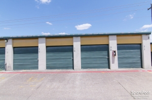 Move It Self Storage - West Arlington Picture of Move It Self Storage - West Arlington