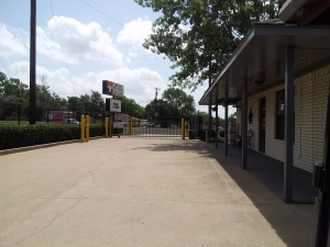 Lonestar Self Storage Picture of Lonestar Self Storage