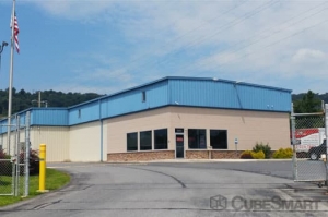 CubeSmart Self Storage - Harrisburg - 4401 N 6th St