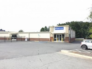 Life Storage - Cumming - 2016 Atlanta Highway Picture of Life Storage - Cumming - 2016 Atlanta Highway