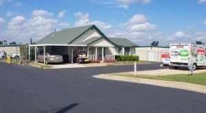 Superior Storage - Oak St