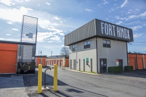Fort Knox Storage - Hackel Drive