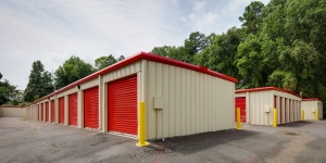 10 Federal Self Storage -1000 Palmer Plaza Ln, Charlotte, NC 28211