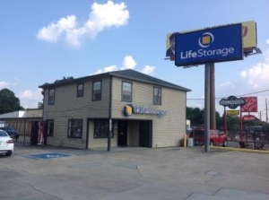 Life Storage - Lafayette - 2860 Northeast Evangeline Thruway