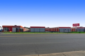 Public Storage - Charlotte - 4329 South Blvd
