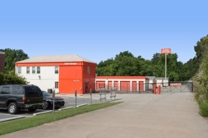 Public Storage - Columbia - 3901 River Drive