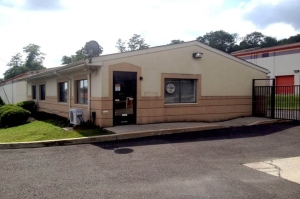 Public Storage - Green Brook - 328-332 US Highway 22