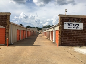 Metro Mini Storage - Chelsea North