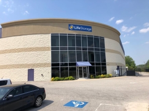 Life Storage - Spring Lake - 809 Chapel Hill Road