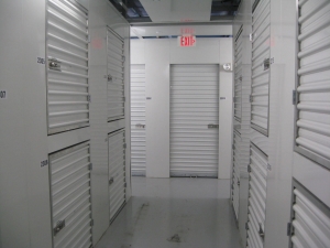 Gandy @ 4th Street Storage - East 92 - Photo 9