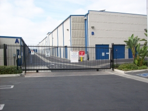 US Storage Centers - Stanton - Photo 2