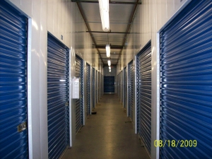 US Storage Centers - Stanton - Photo 3