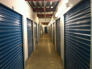 US Storage Centers - Montrose - Photo 2