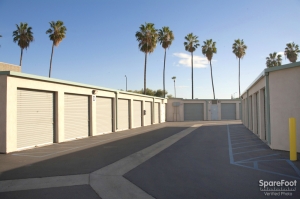 US Storage Centers Picture of US Storage Centers