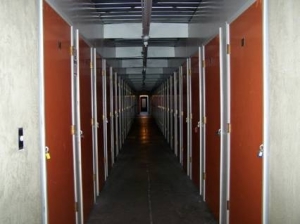 StorQuest Self Storage - San Leandro - Photo 4