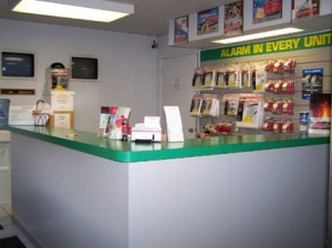 StorQuest Self Storage - San Leandro - Photo 5