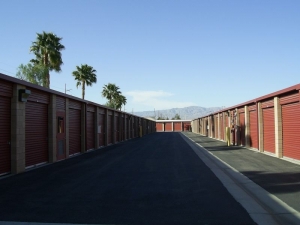 StorQuest RV/Boat and Self Storage - La Quinta - Photo 5