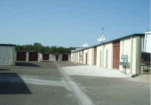 Commerce Park Storage - Photo 4