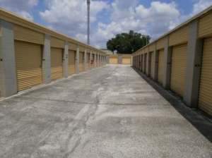 Uncle Bob's Self Storage - Lakeland - Photo 4