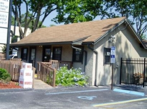 Uncle Bob's Self Storage - Jacksonville - 7657 103rd St - photo 