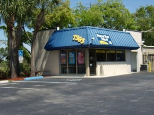 Uncle Bob's Self Storage - Lake Worth - 7363 Lake Worth Rd - Photo 1