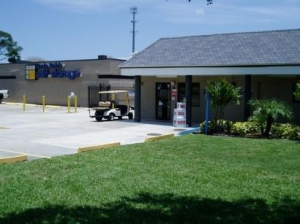 Uncle Bob's Self Storage - Melbourne - 6005 N Wickham Rd - Photo 1