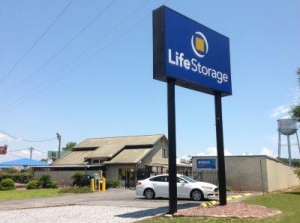 Life Storage - Pensacola - North Navy Boulevard