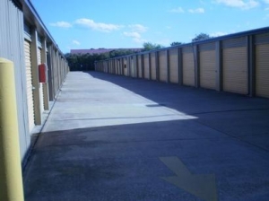 Uncle Bob's Self Storage - Virginia Beach - 2601 Industry Ln - Photo 3