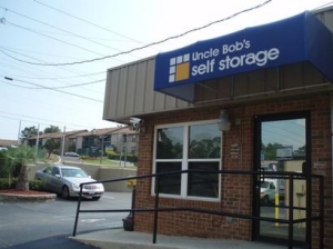 Uncle Bob's Self Storage - Pensacola - 2295 W Michigan Ave - photo