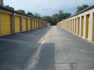 Uncle Bob's Self Storage - Pensacola - 2295 W Michigan Ave - photo