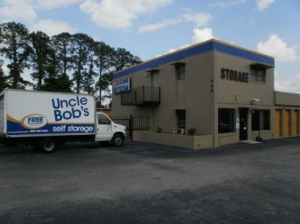 Uncle Bob's Self Storage - Orlando - 4066 Silver Star Rd - Photo 1