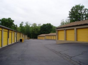Uncle Bob's Self Storage - Feeding Hills - Photo 4