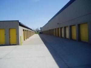 Uncle Bob's Self Storage - Cleveland - 19200 Neff Rd - Photo 1