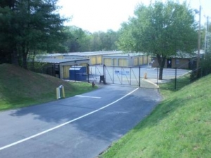 Uncle Bob's Self Storage - Lynchburg - 8117 Timberlake Rd - Photo 4