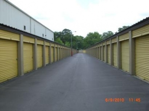 Uncle Bob's Self Storage - Savannah - 5207 Montgomery St - Photo 5