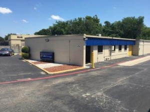 Life Storage - Richardson - Centennial Boulevard Picture of Life Storage - Richardson - Centennial Boulevard