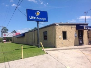 Life Storage - Baton Rouge - 7375 Airline Highway Picture of Life Storage - Baton Rouge - 7375 Airline Highway