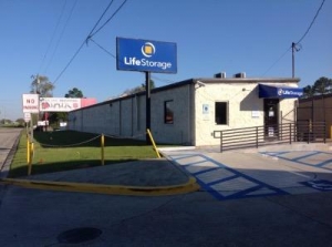 Life Storage - Baton Rouge - 7375 Airline Highway