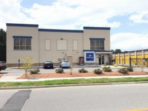 Life Storage - Virginia Beach - Central Drive