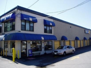 Uncle Bob's Self Storage - Salem - 435 Highland Ave - Photo 1